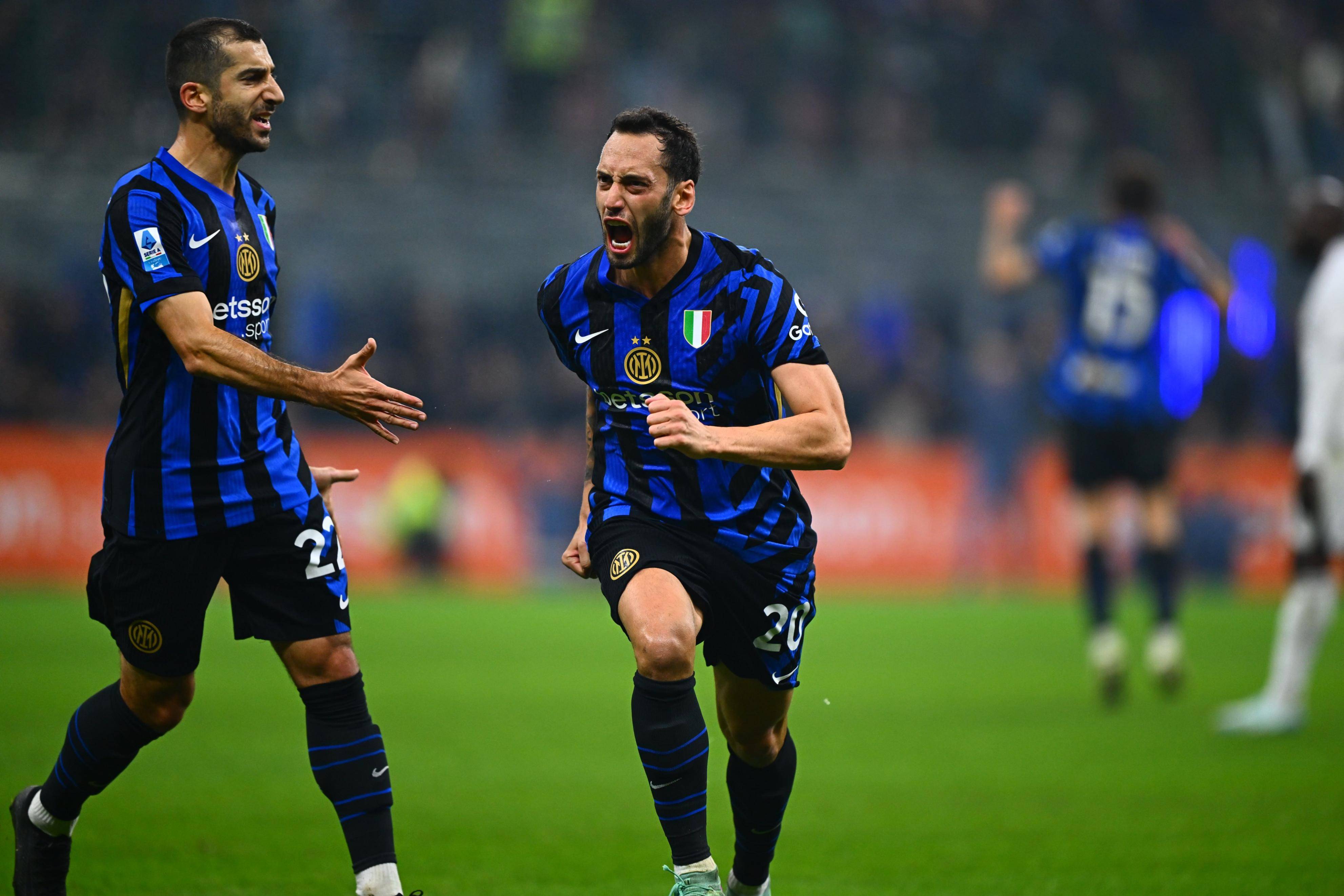 那不勒斯完胜法国,卡塞米罗惊艳世界 那不勒斯完胜法国,卡塞米罗惊艳世界