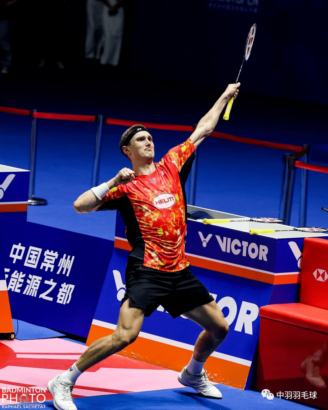 关于丹麦羽毛球队完胜韩国羽毛球队，林丹一己之力扛起全队的信息