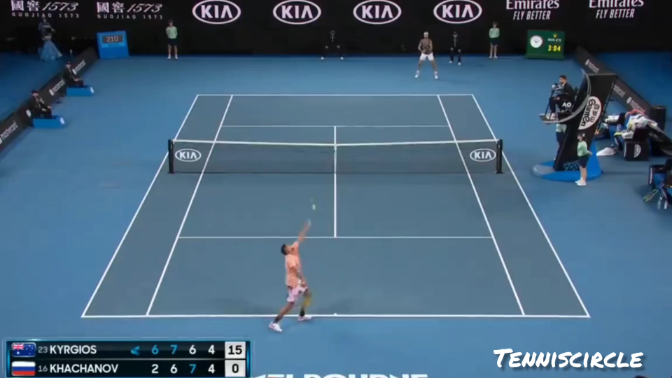 世界网球队险胜英国网球队，克耶高斯爆发神勇