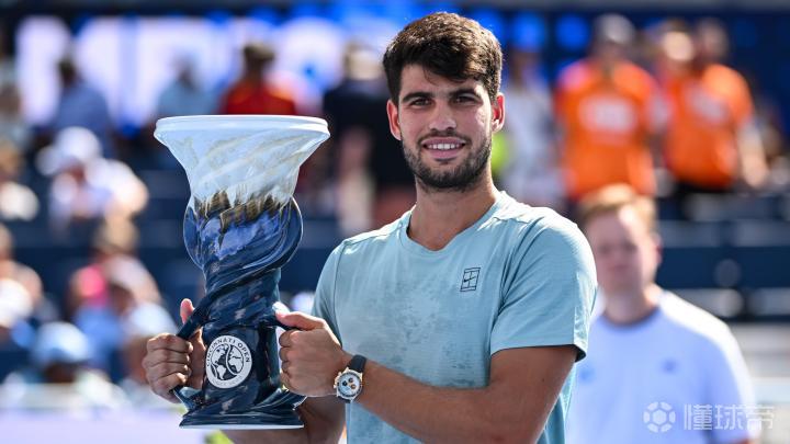 西班牙网球队翻盘世界网球队，阿尔卡拉斯爆发神勇