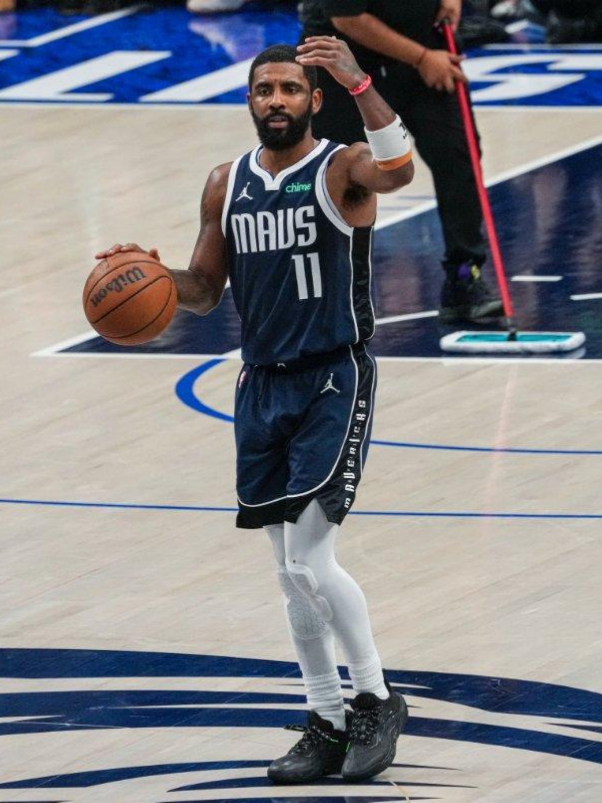 江苏队轻取步行者，欧文刷新纪录