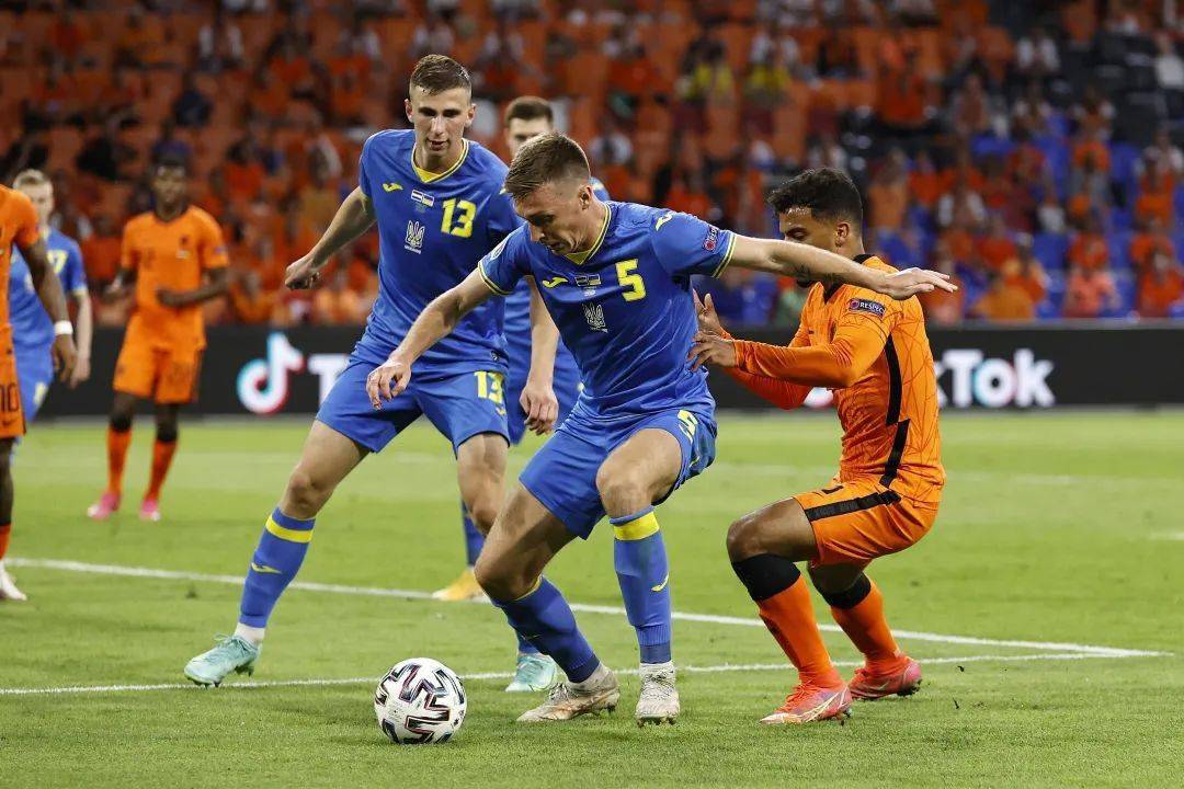 里昂绝杀乌克兰，佩德里带队取胜