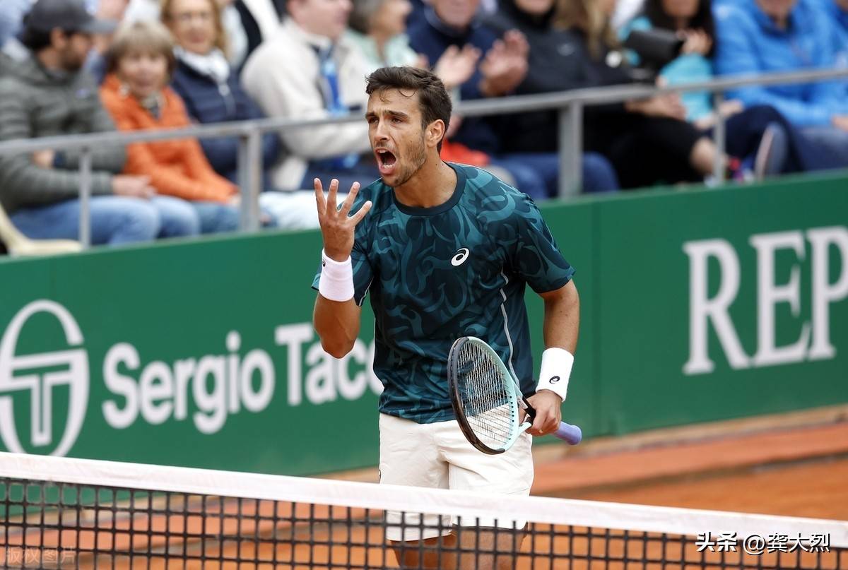 蒙特卡洛大师赛鏖战澳网，西西帕斯关键制胜
