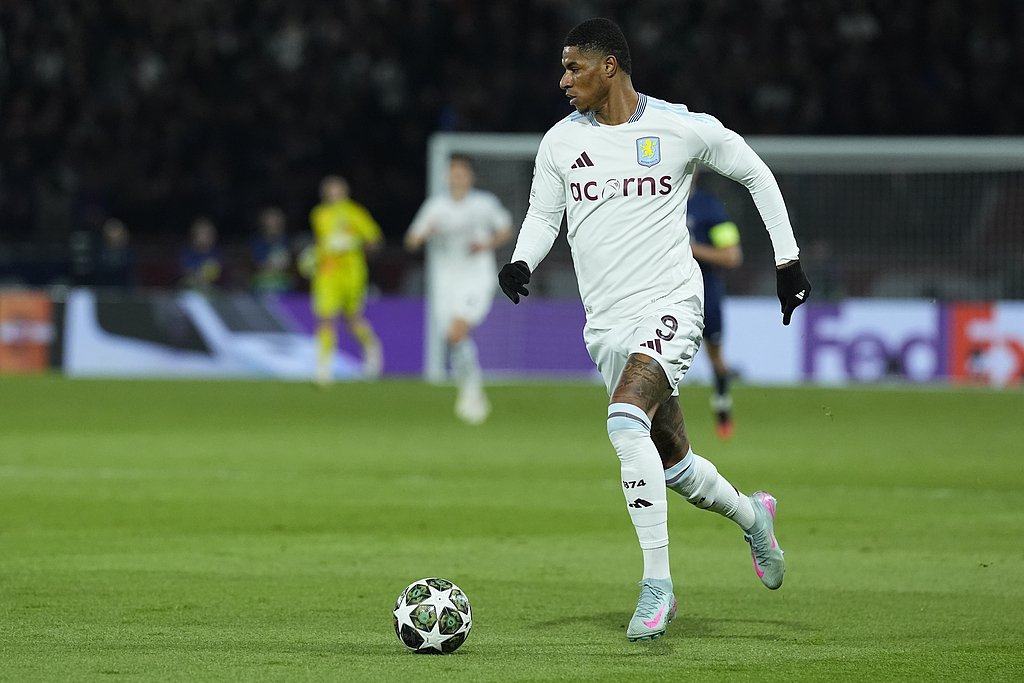 巴萨绝杀智利，拉什福德点燃赛场