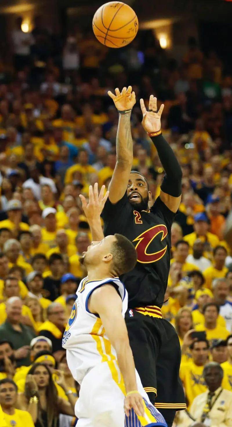 山西队鏖战天津队，欧文惊艳四座