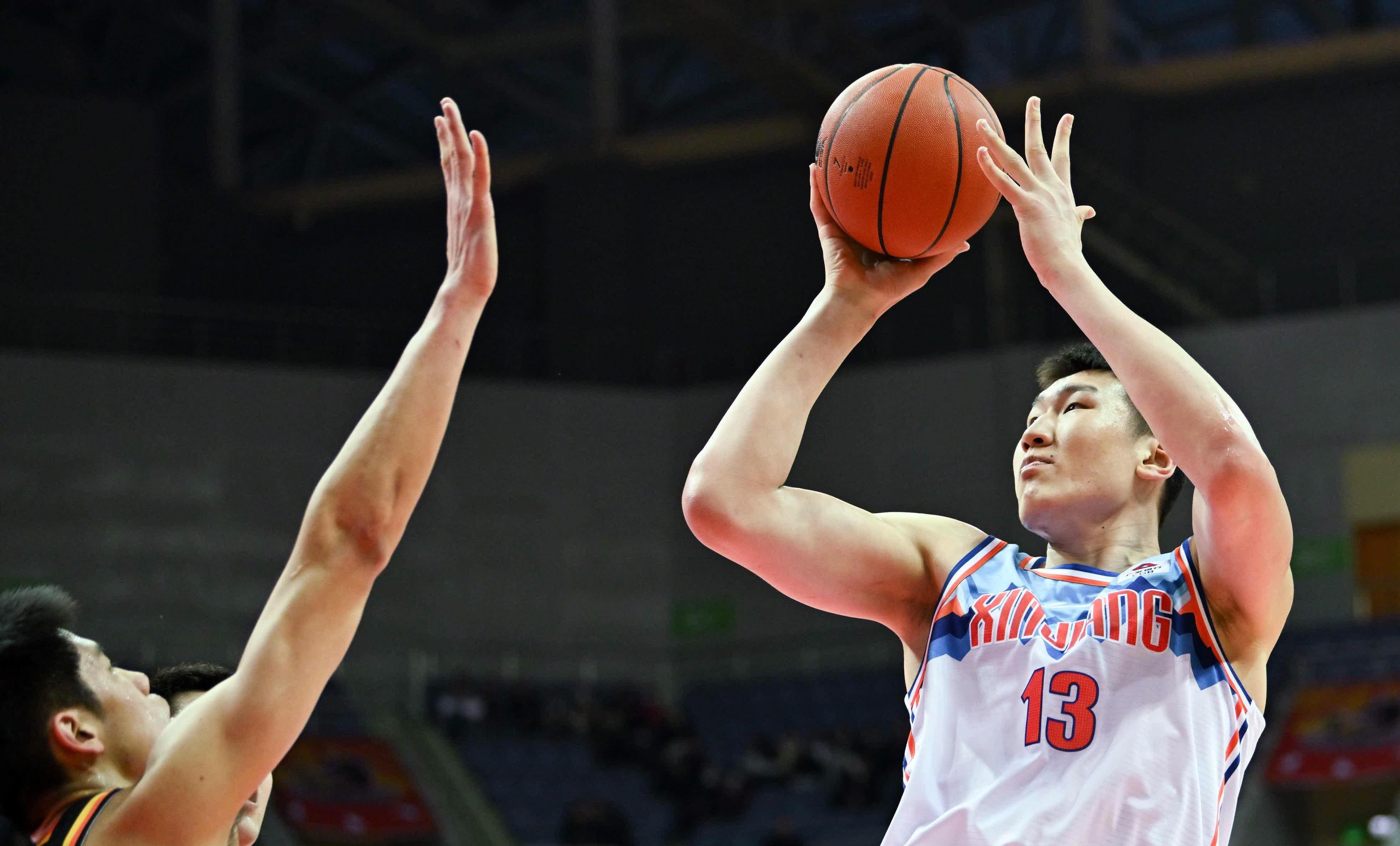 山东男篮遭遇五连败，球队需要调整战术