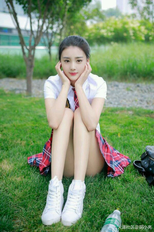 尤文对阵卡塔尔，当卡马文加成为绿茵时钟的掌控者