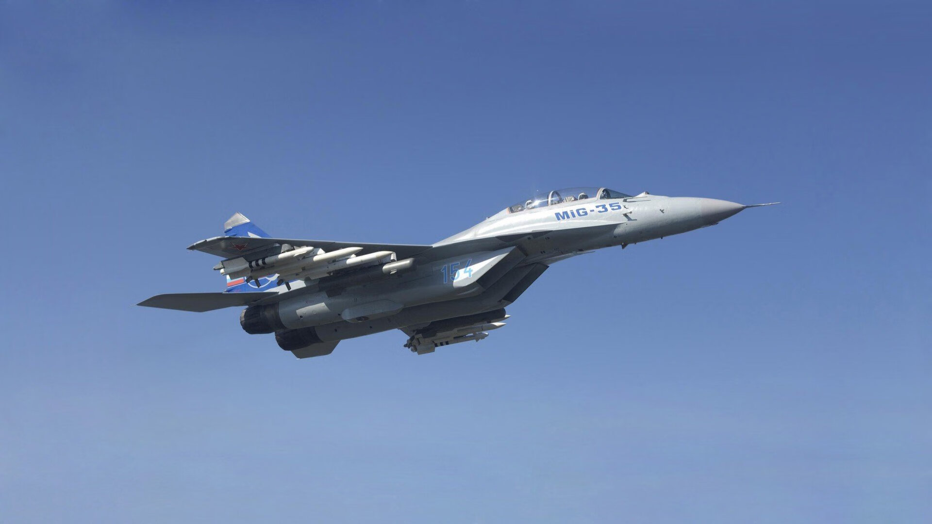 当火山灰遇见加勒比海风,一场友谊赛如何点燃两国足球的燎原之火